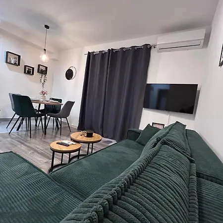 Zen Apartment